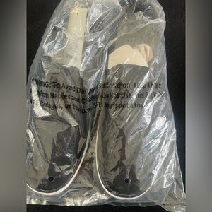 NWT A New Day women’s slip on shoes-7w